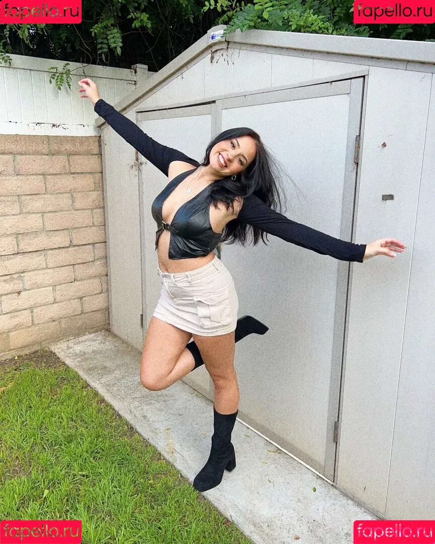 Stef Solari Onlyfans Photo Gallery 