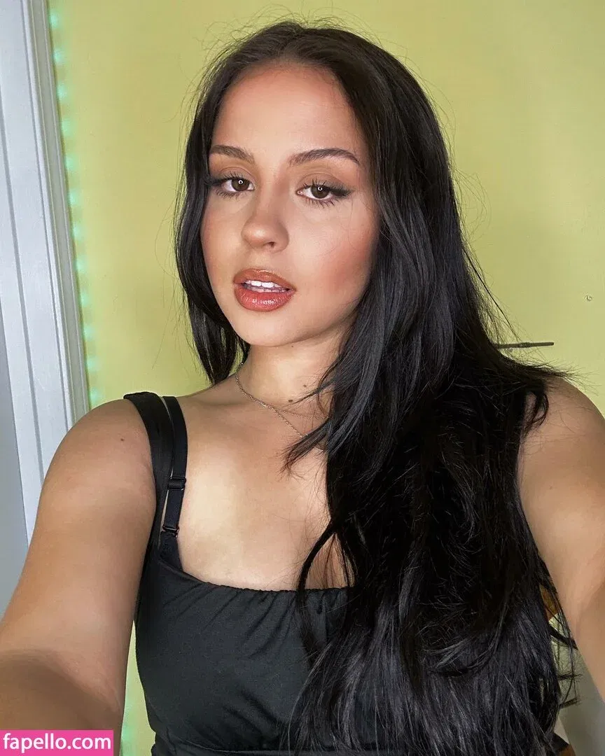 Stef Solari Onlyfans Photo Gallery 