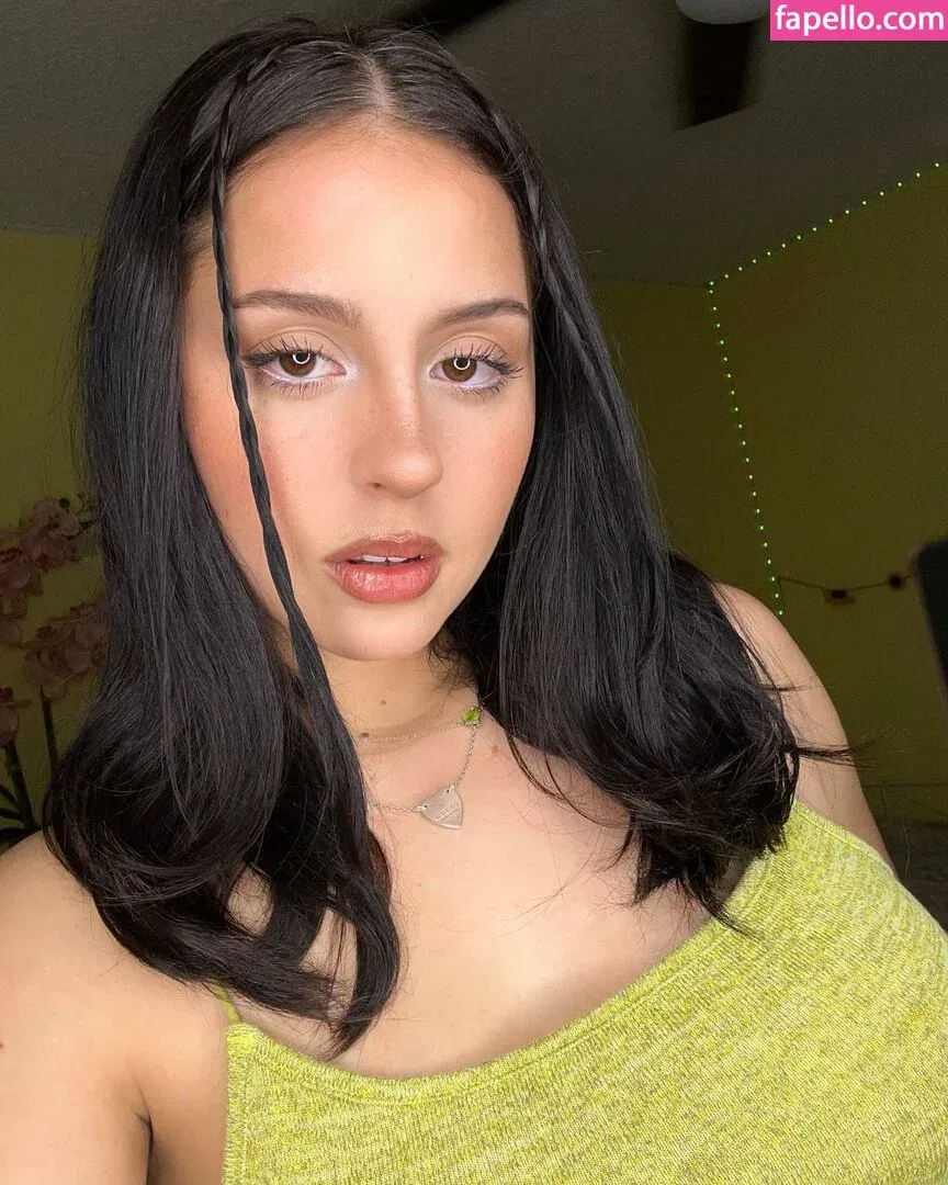 Stef Solari Onlyfans Photo Gallery 