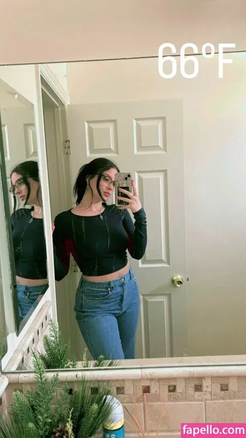 Stef Solari Onlyfans Photo Gallery 