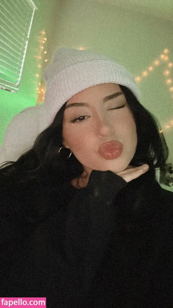 Stef Solari Onlyfans Photo Gallery 