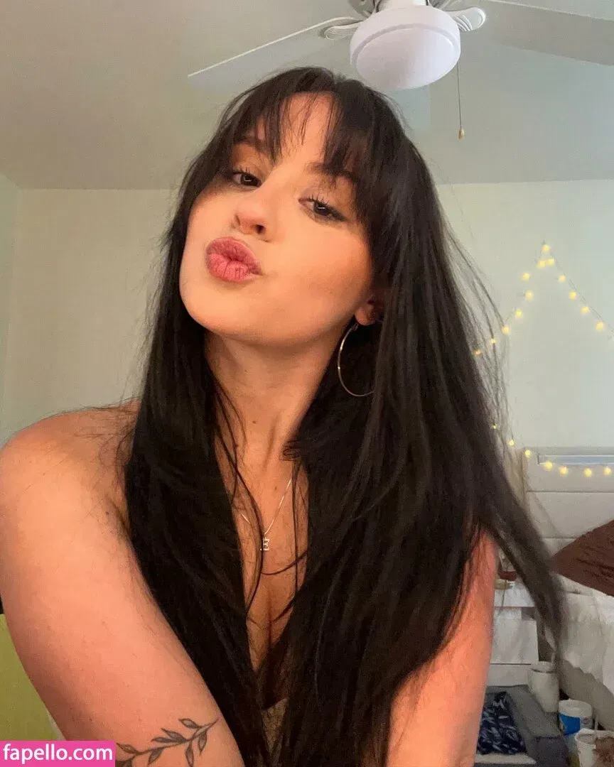 Stef Solari Onlyfans Photo Gallery 