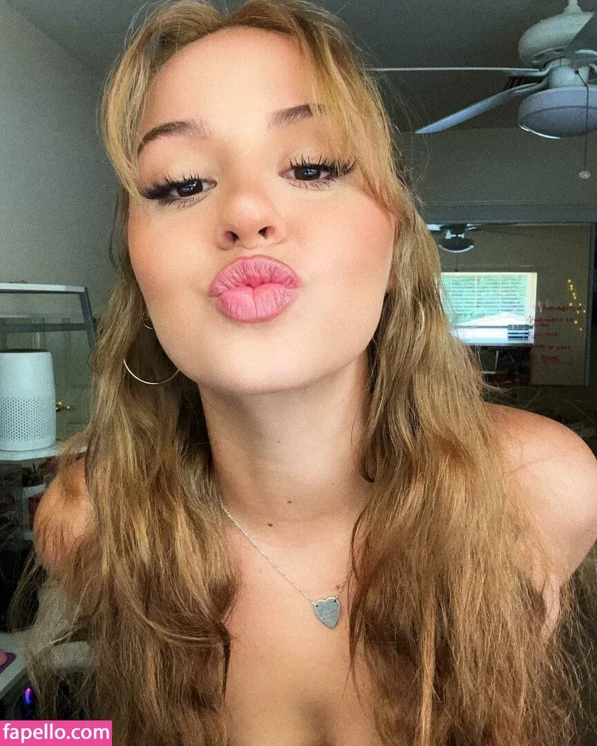 Stef Solari Onlyfans Photo Gallery 