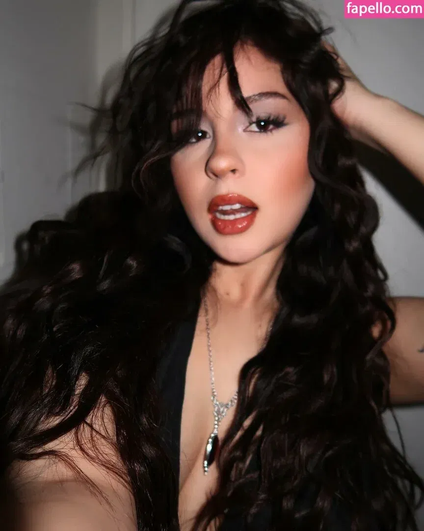 Stef Solari Onlyfans Photo Gallery 