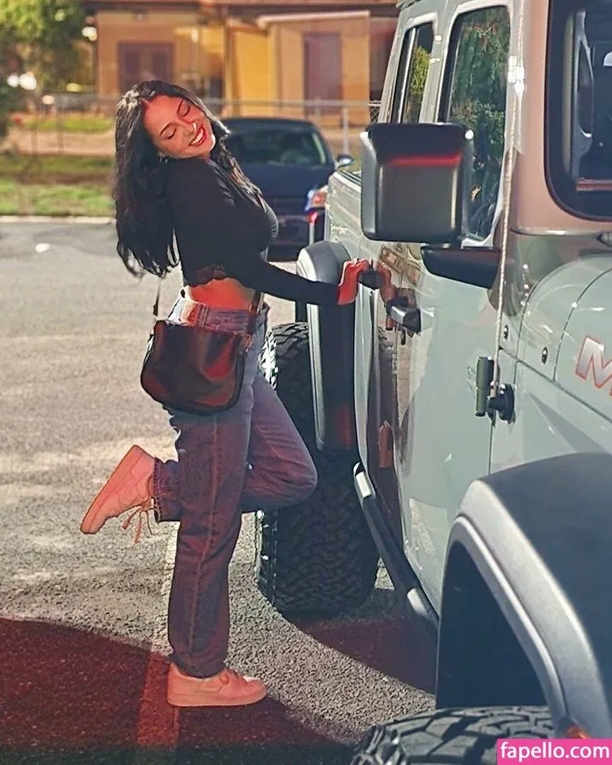 Stef Solari Onlyfans Photo Gallery 