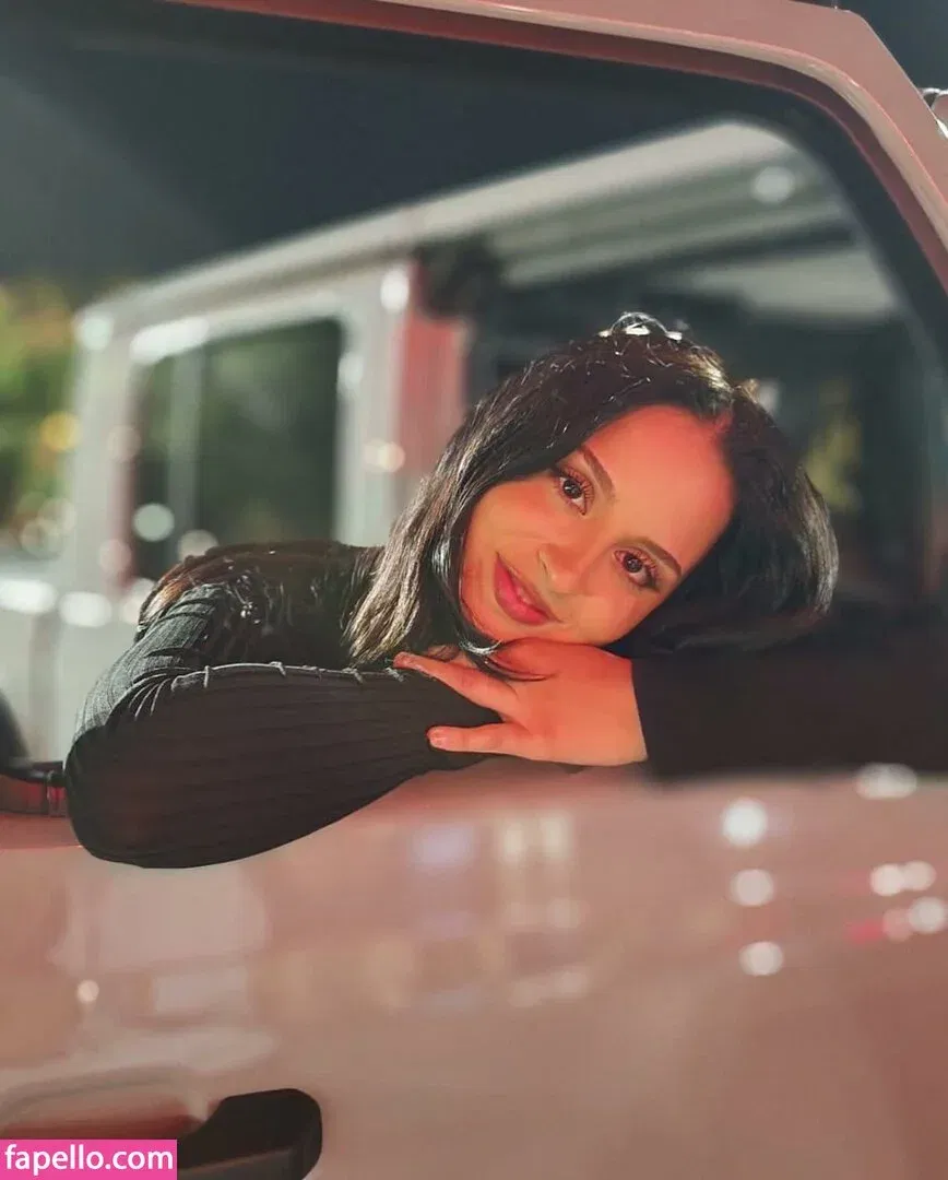 Stef Solari Onlyfans Photo Gallery 