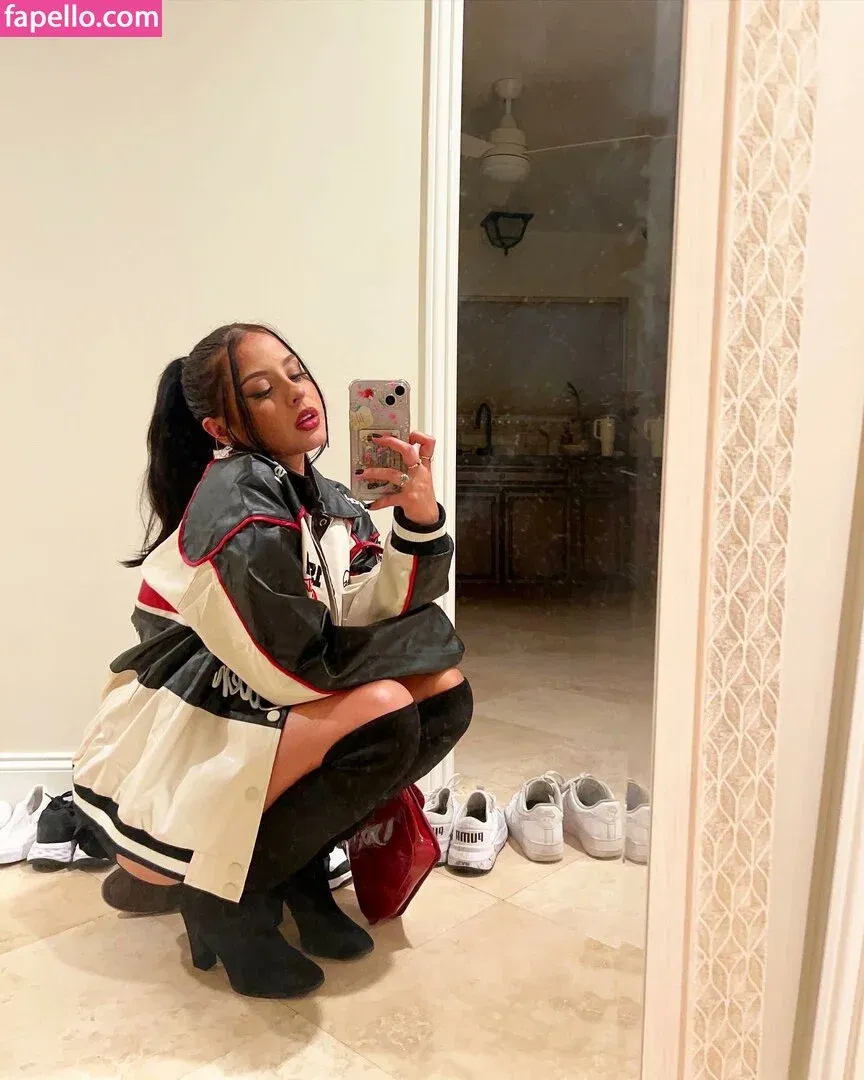 Stef Solari Onlyfans Photo Gallery 