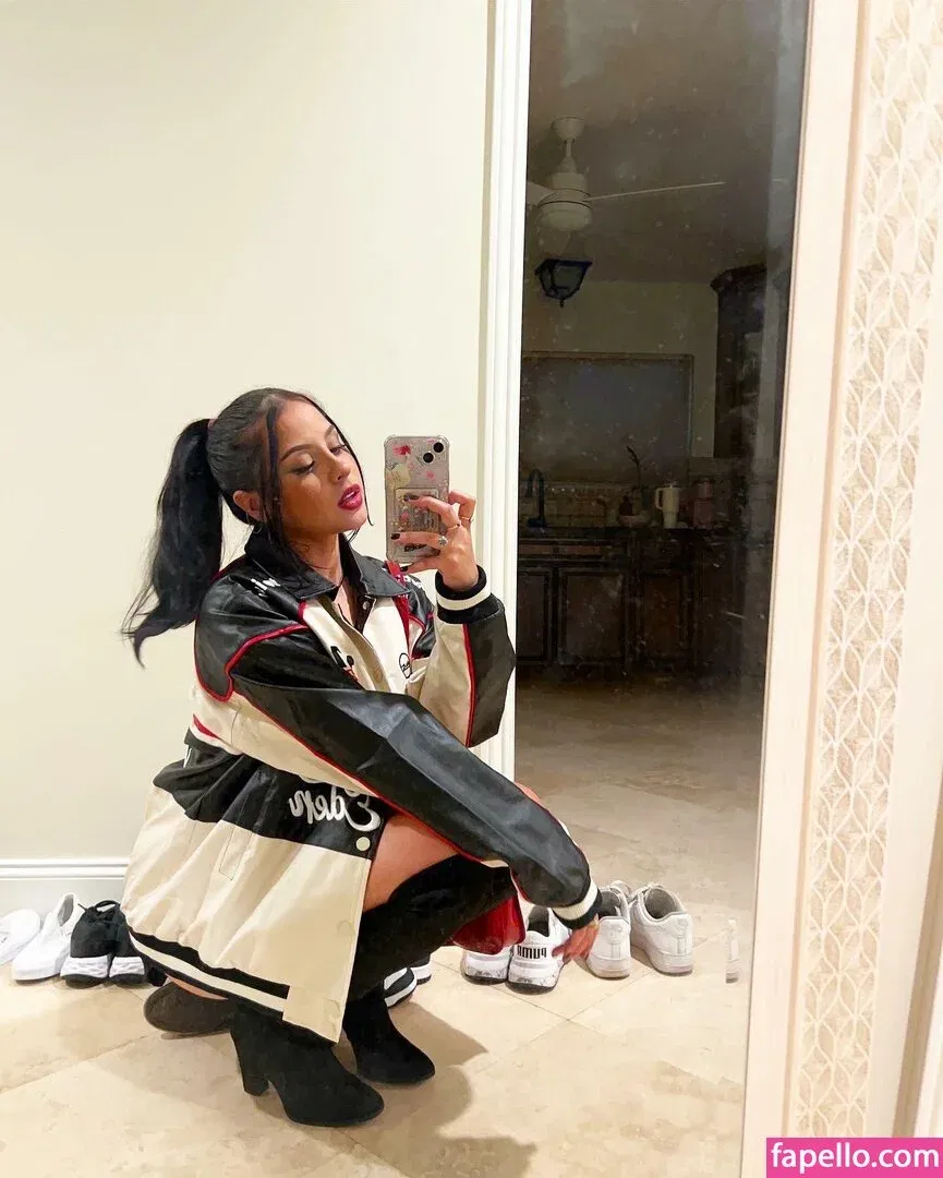 Stef Solari Onlyfans Photo Gallery 