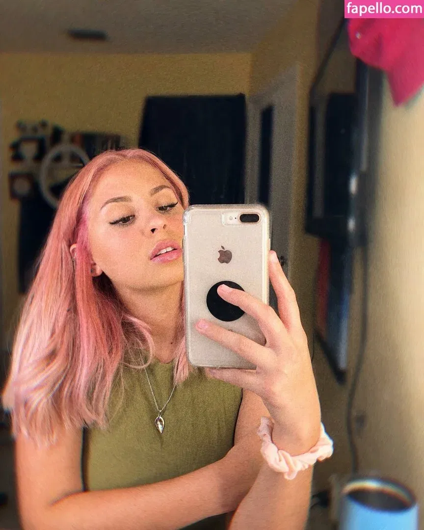 Stef Solari Onlyfans Photo Gallery 