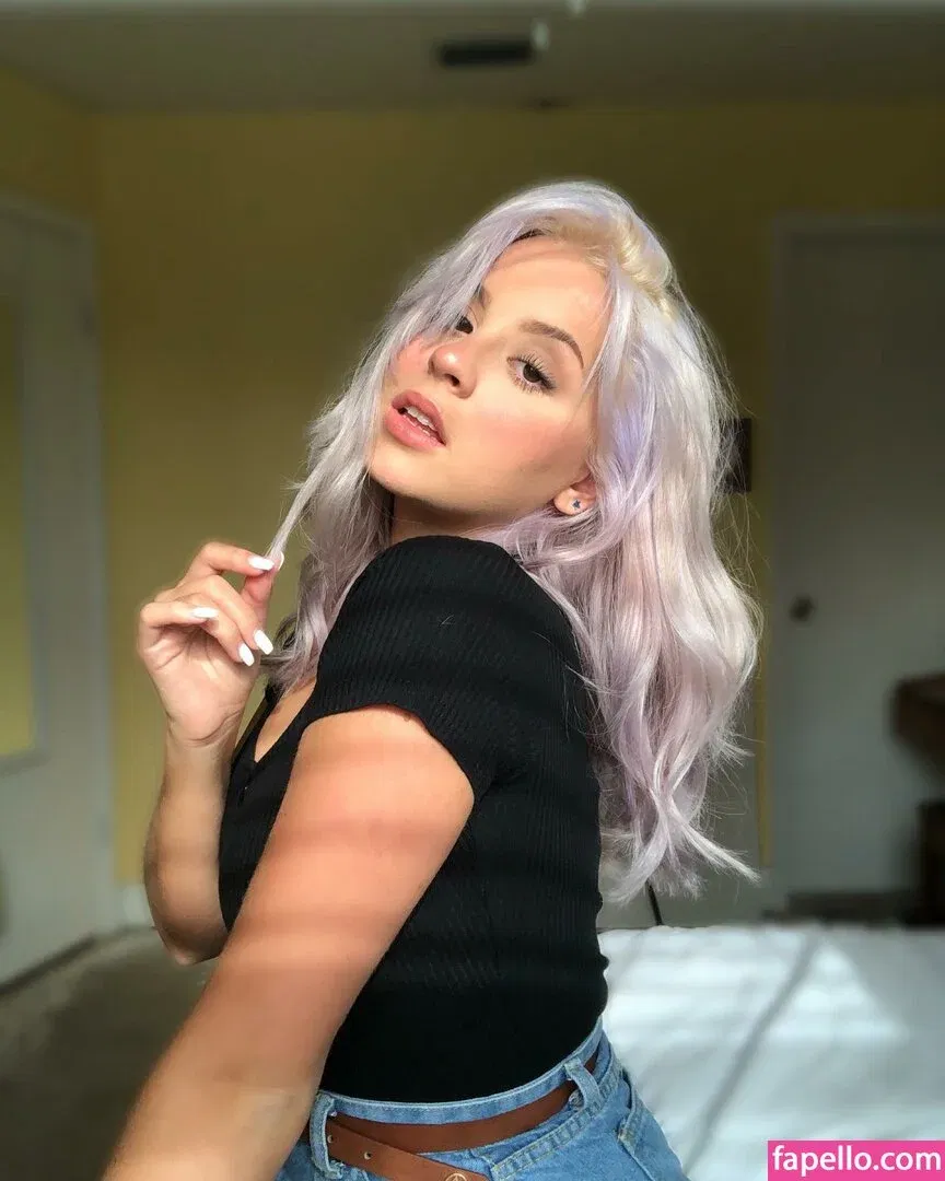 Stef Solari Onlyfans Photo Gallery 