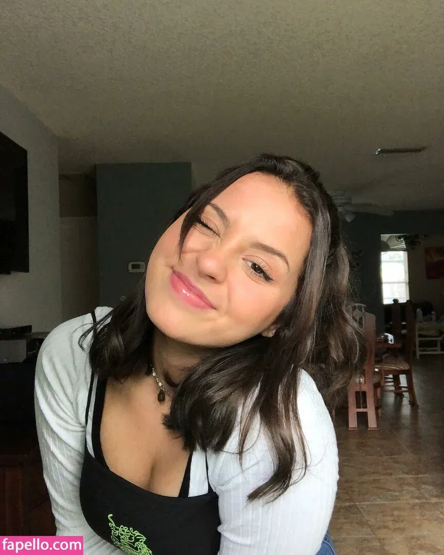 Stef Solari Onlyfans Photo Gallery 