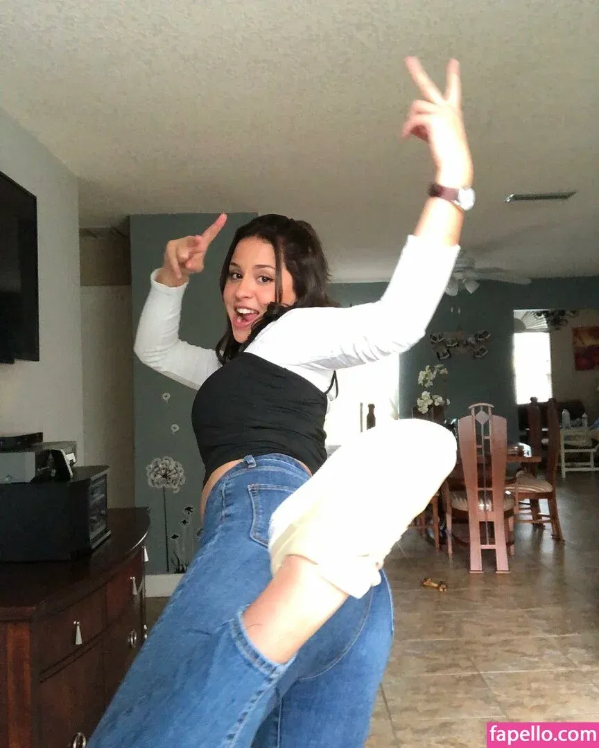 Stef Solari Onlyfans Photo Gallery 