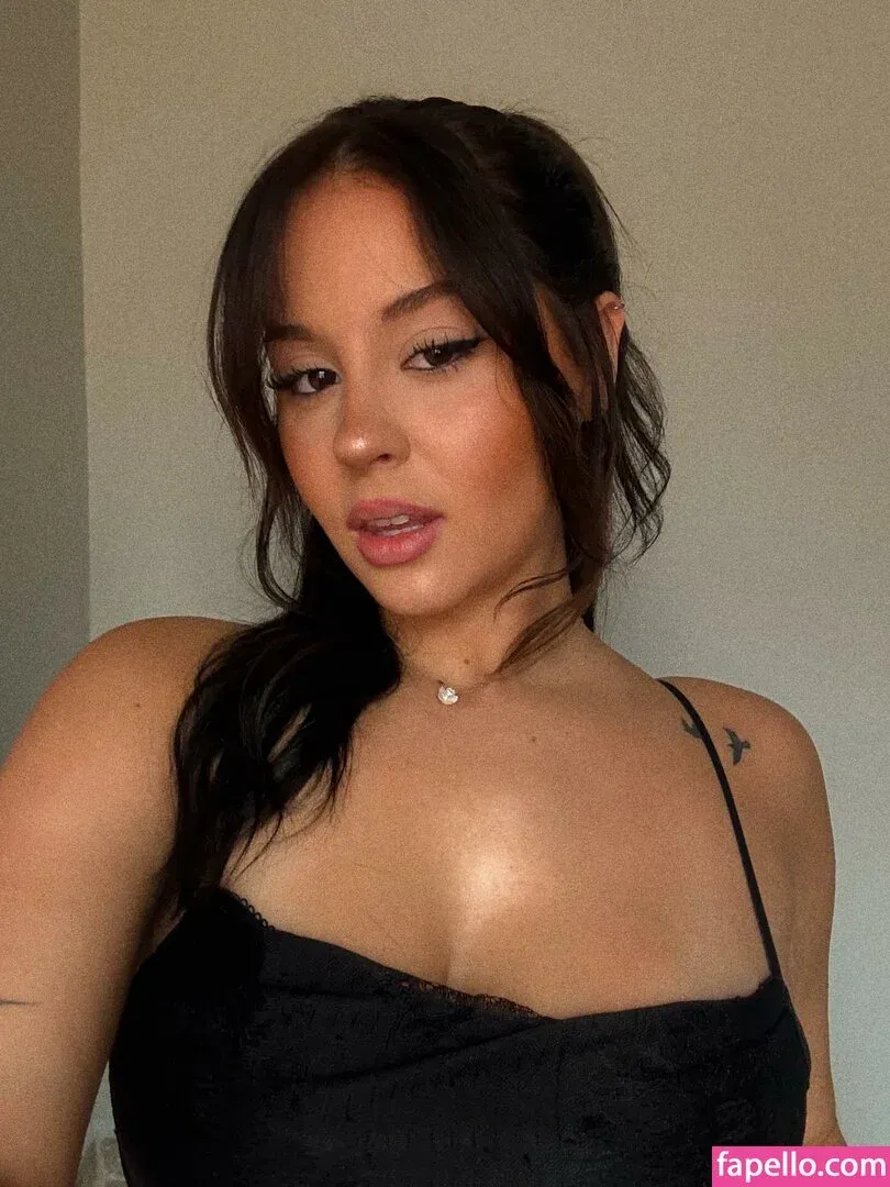 Stef Solari Onlyfans Photo Gallery 