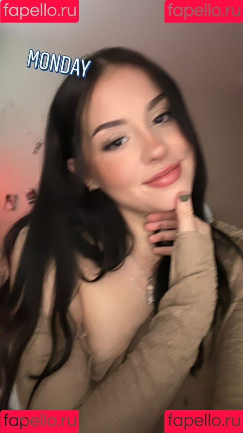 Stef Solari Onlyfans Photo Gallery 