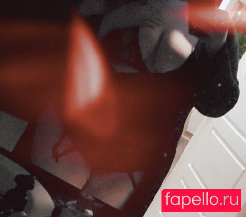 Fluffy Darling Nude Onlyfans Photo 6
