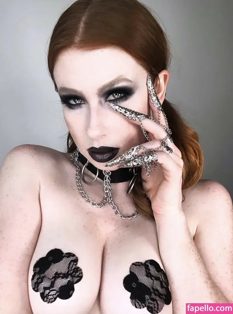 Abigale Mandler Onlyfans Photo Gallery 