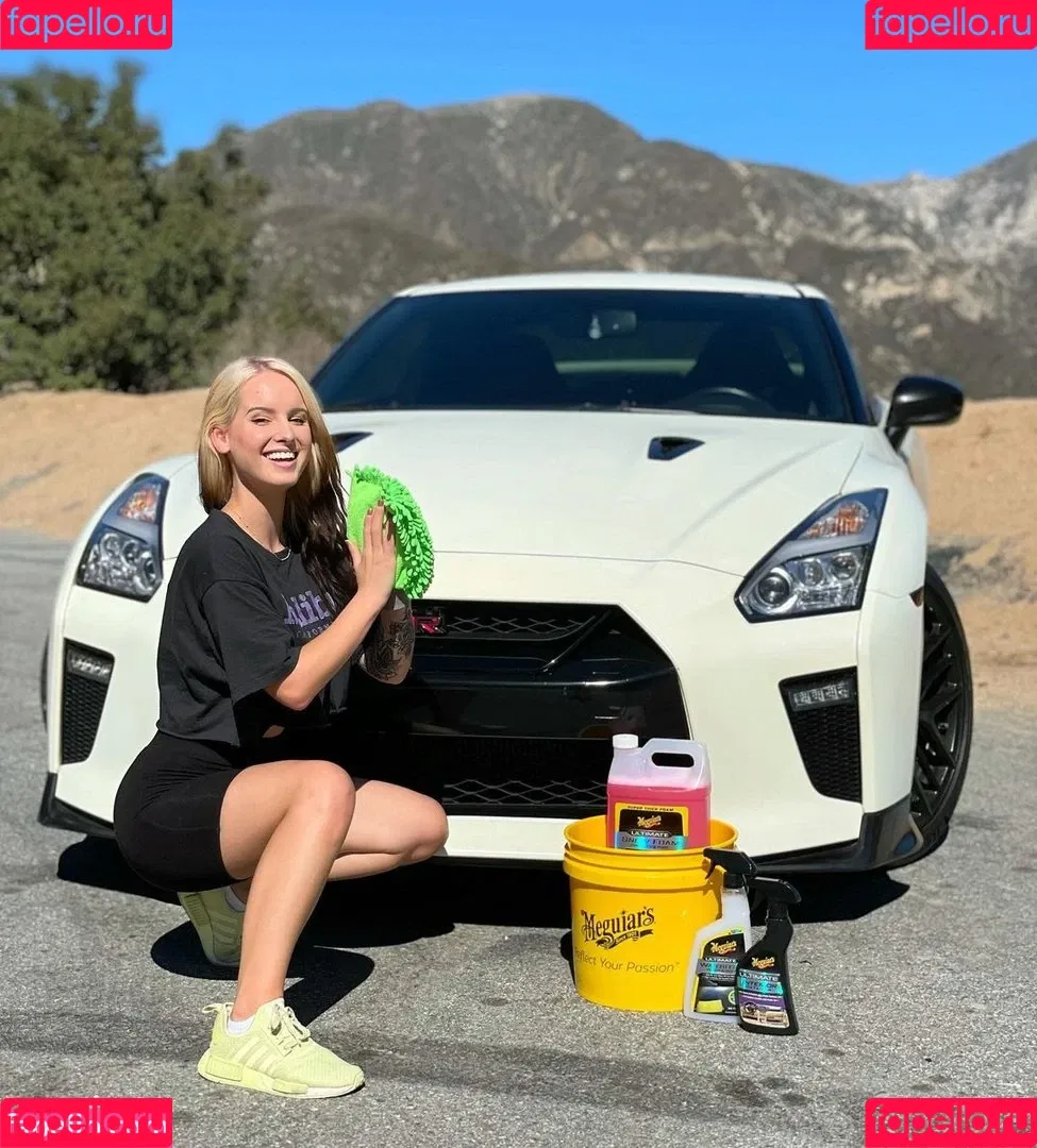 Sonja Reid Onlyfans Photo Gallery 