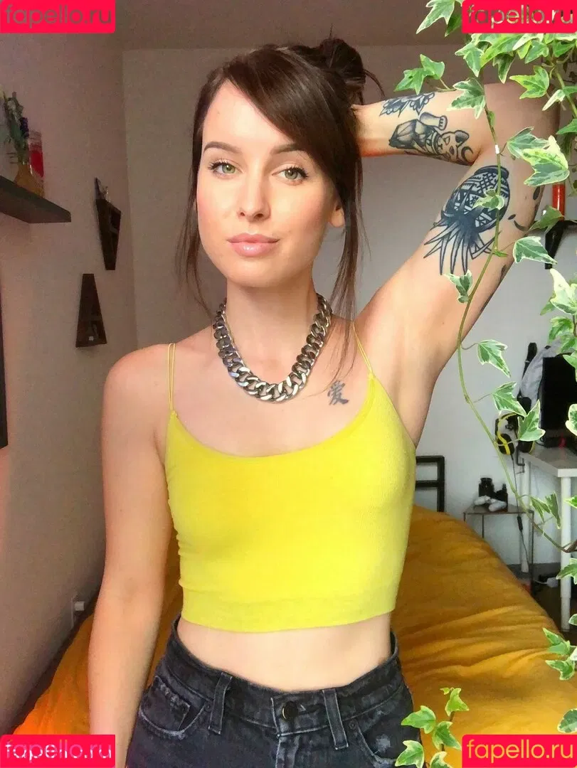 Sonja Reid Onlyfans Photo Gallery 