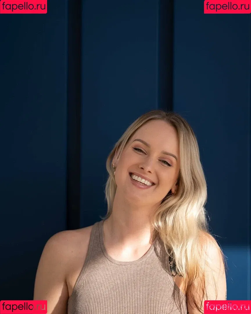 Sonja Reid Onlyfans Photo Gallery 
