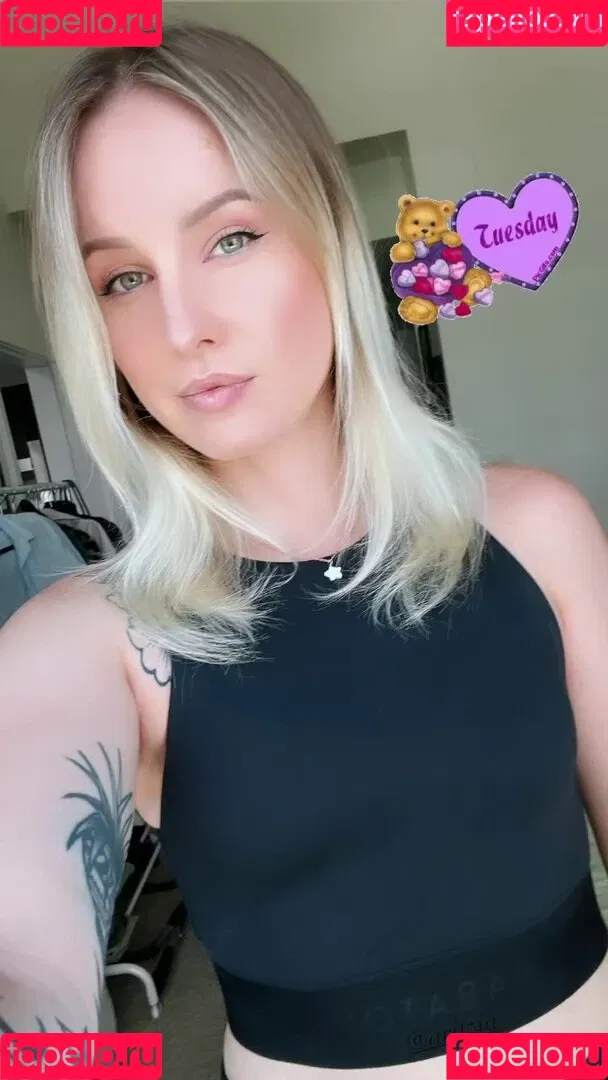 Sonja Reid Onlyfans Photo Gallery 
