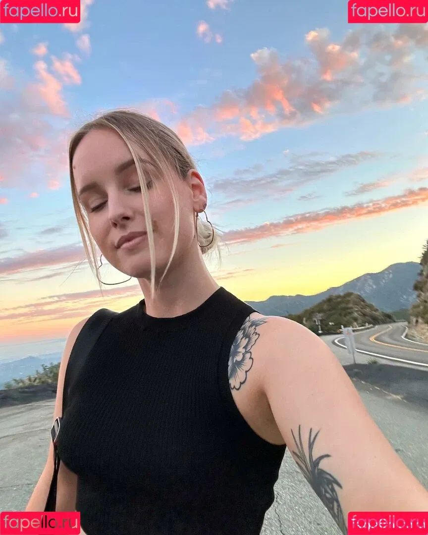 Sonja Reid Onlyfans Photo Gallery 