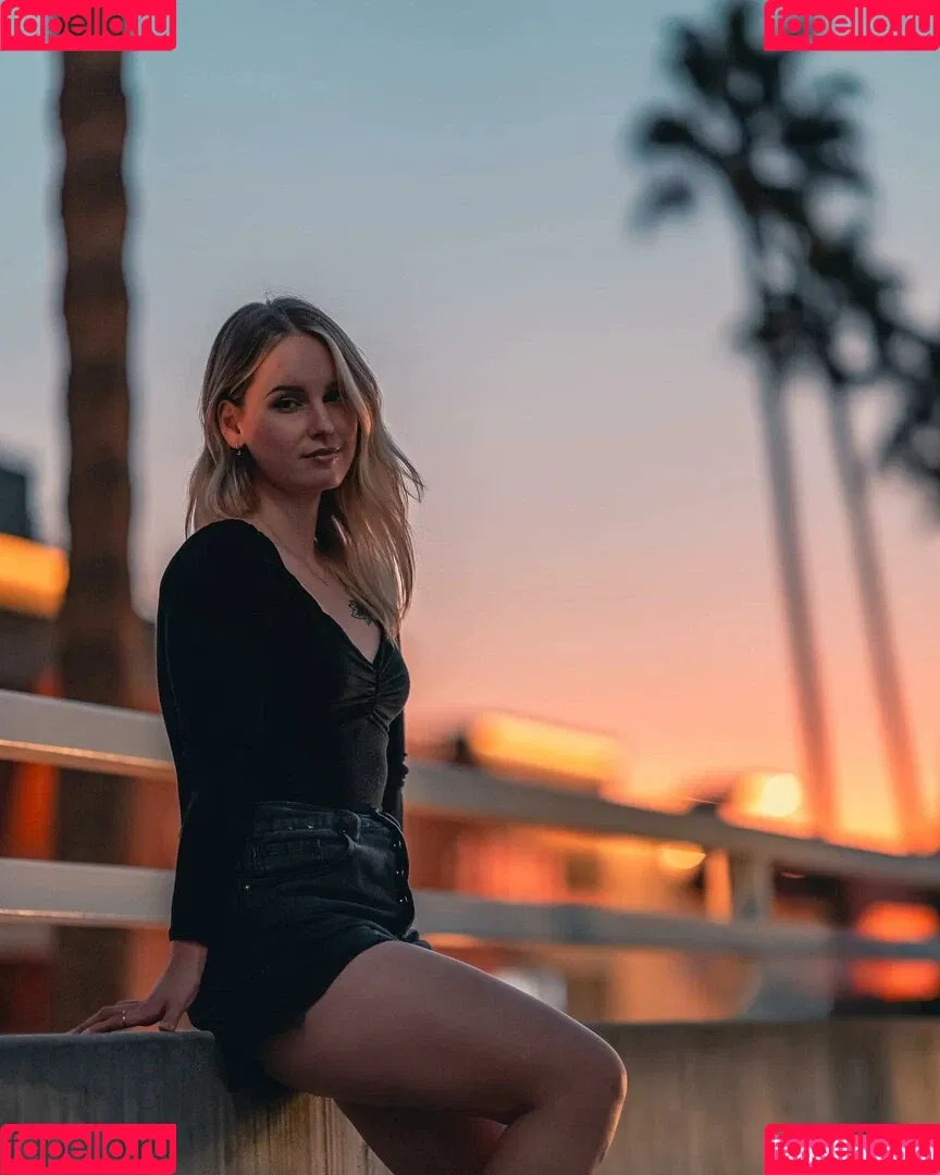 Sonja Reid Onlyfans Photo Gallery 