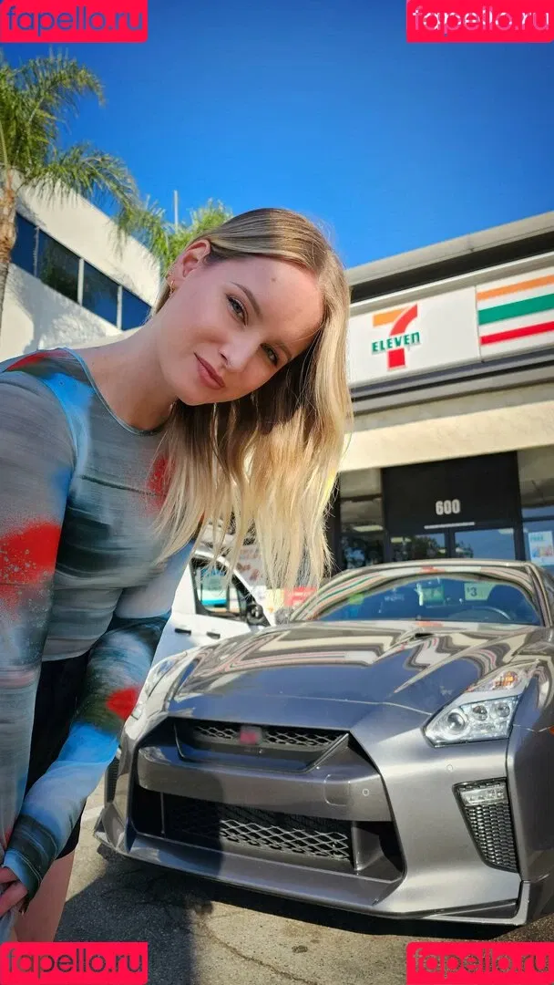 Sonja Reid Onlyfans Photo Gallery 