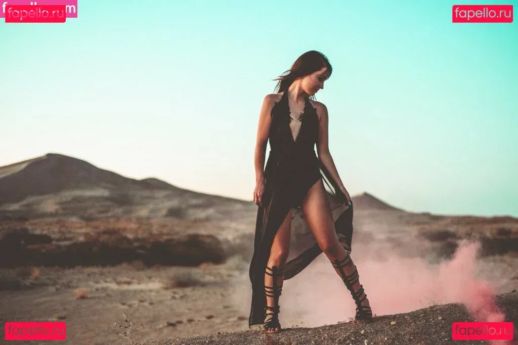 Sonja Reid Onlyfans Photo Gallery 