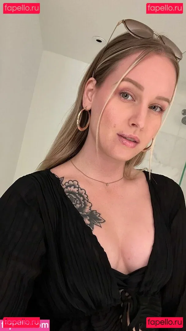 Sonja Reid Onlyfans Photo Gallery 