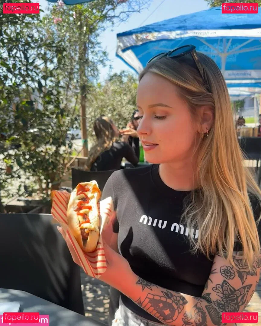 Sonja Reid Onlyfans Photo Gallery 