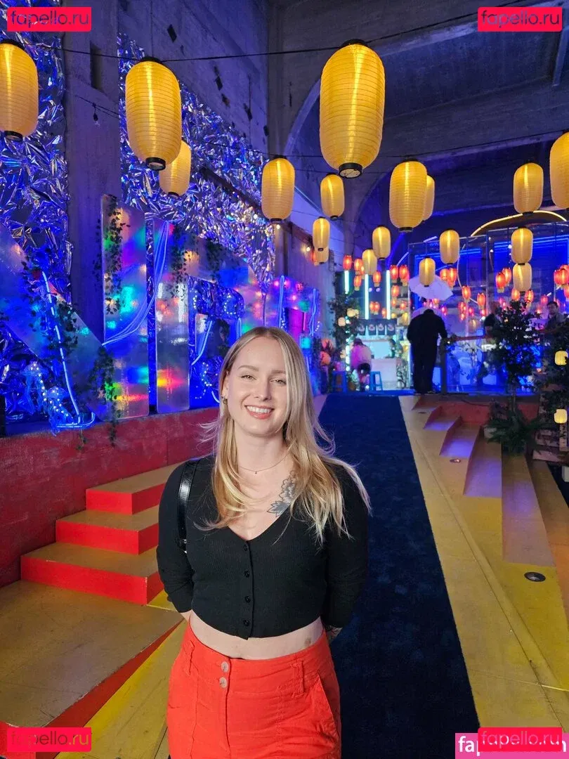 Sonja Reid Onlyfans Photo Gallery 