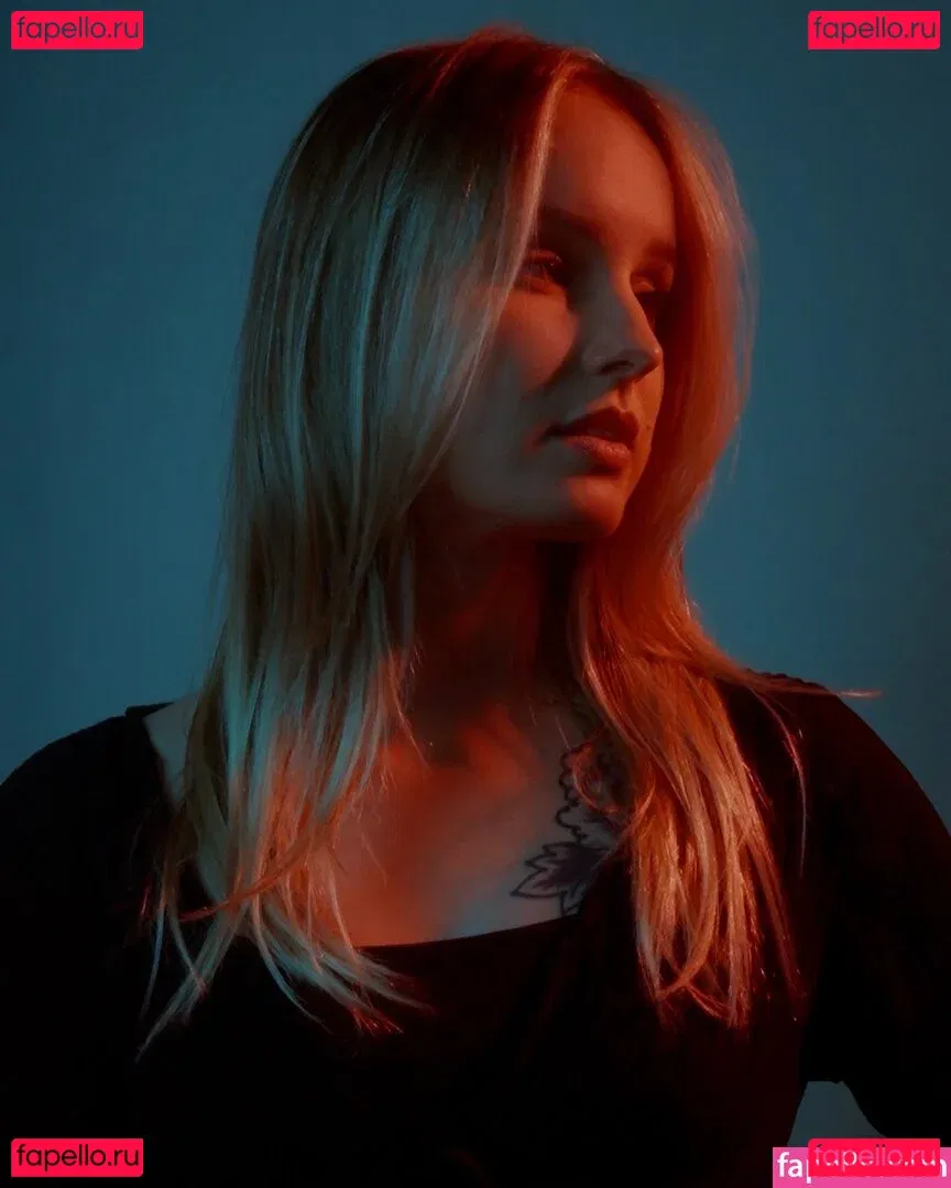 Sonja Reid Onlyfans Photo Gallery 