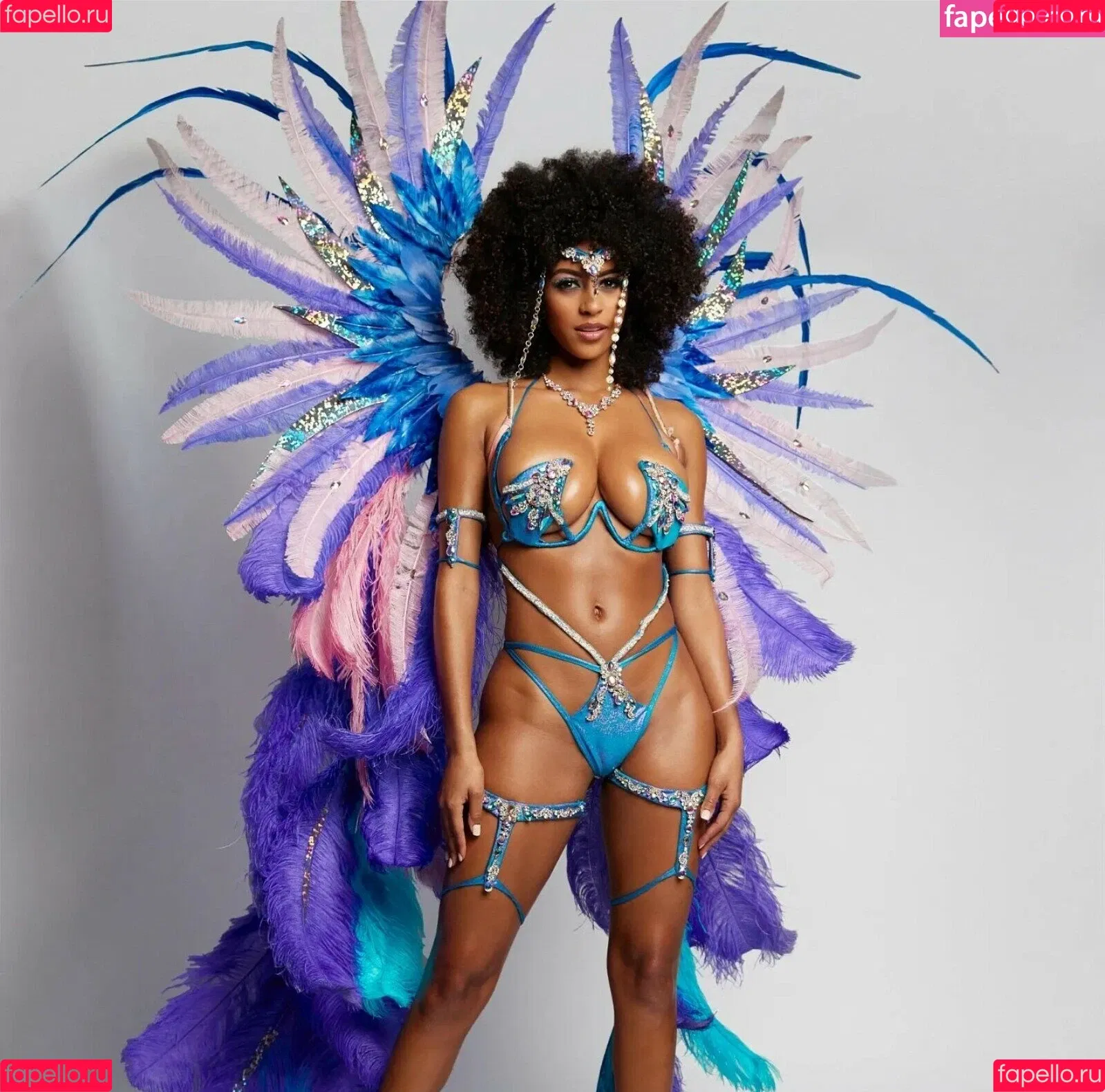Briana Smith Onlyfans Photo Gallery 