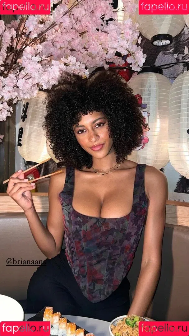 Briana Smith Onlyfans Photo Gallery 