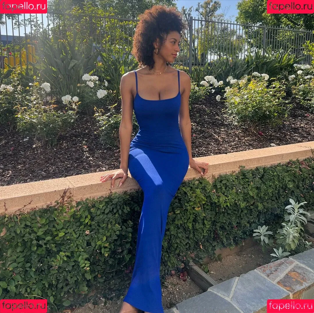 Briana Smith Onlyfans Photo Gallery 