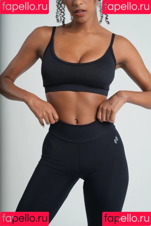 Briana Smith Onlyfans Photo Gallery 