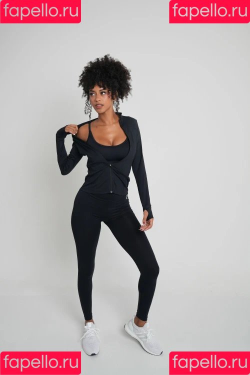 Briana Smith Onlyfans Photo Gallery 