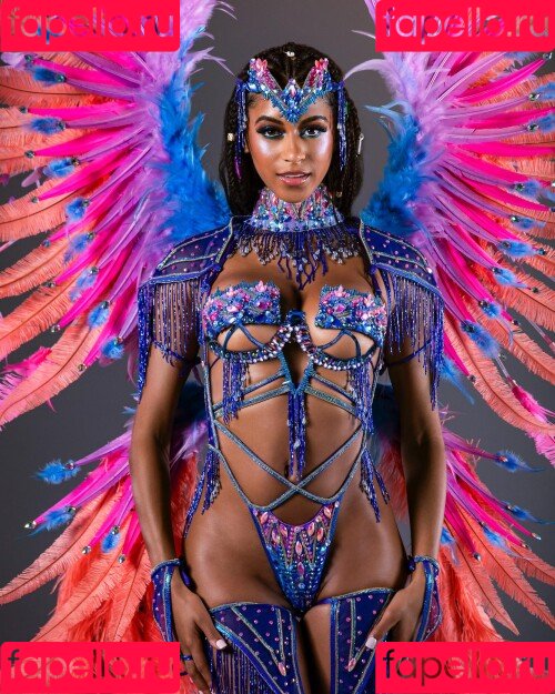 Briana Smith Onlyfans Photo Gallery 