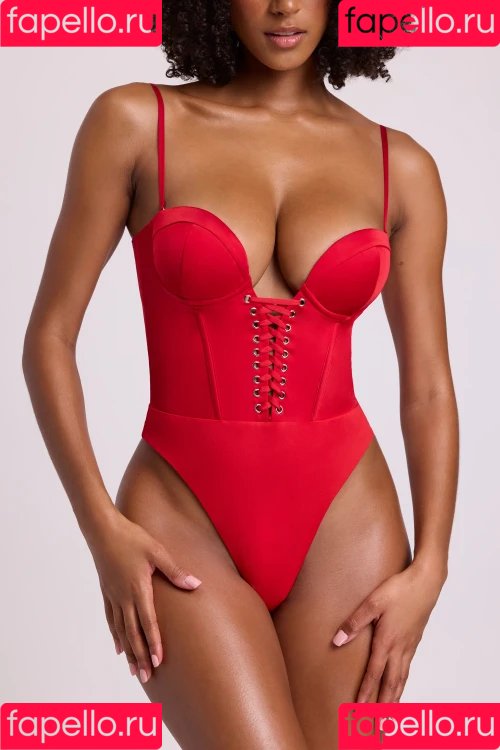 Briana Smith Onlyfans Photo Gallery 