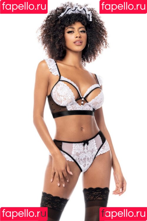 Briana Smith Onlyfans Photo Gallery 