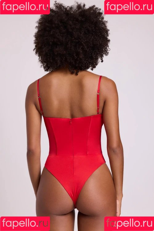 Briana Smith Onlyfans Photo Gallery 