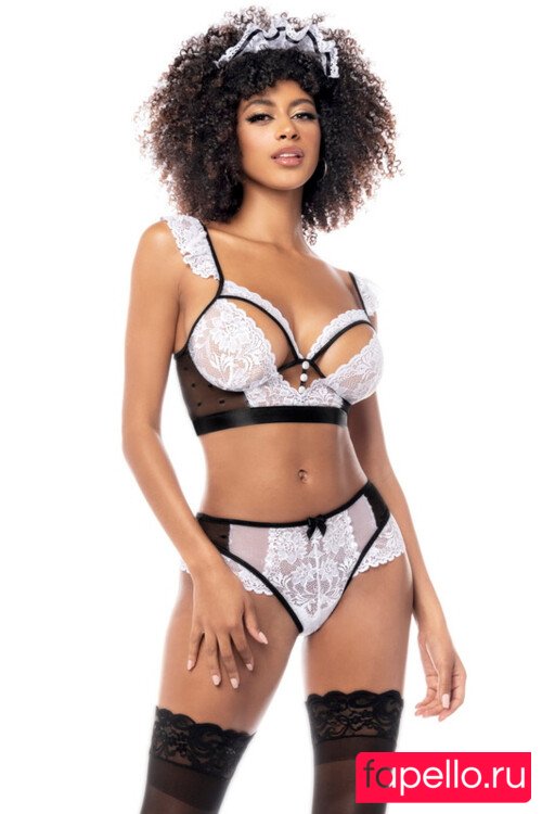 Briana Smith Onlyfans Photo Gallery 