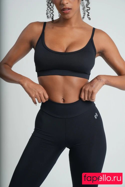 Briana Smith Onlyfans Photo Gallery 