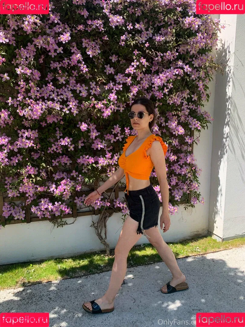 Lenabartos Onlyfans Photo Gallery 