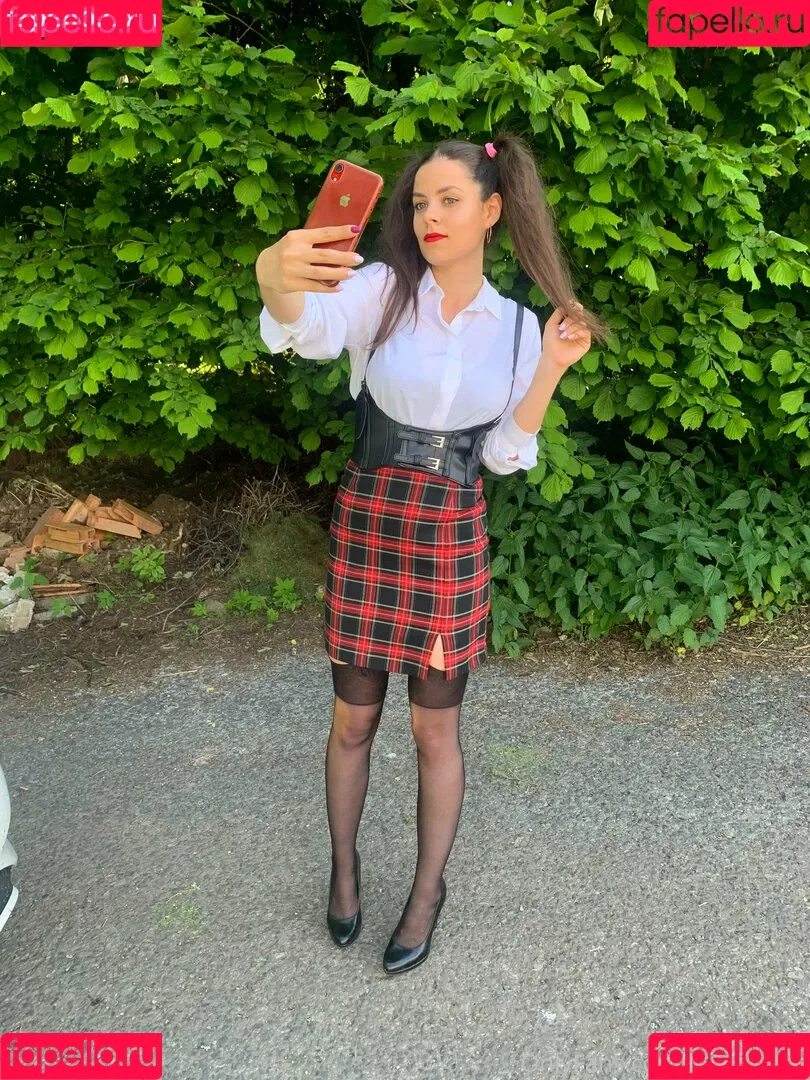 Lenabartos Onlyfans Photo Gallery 