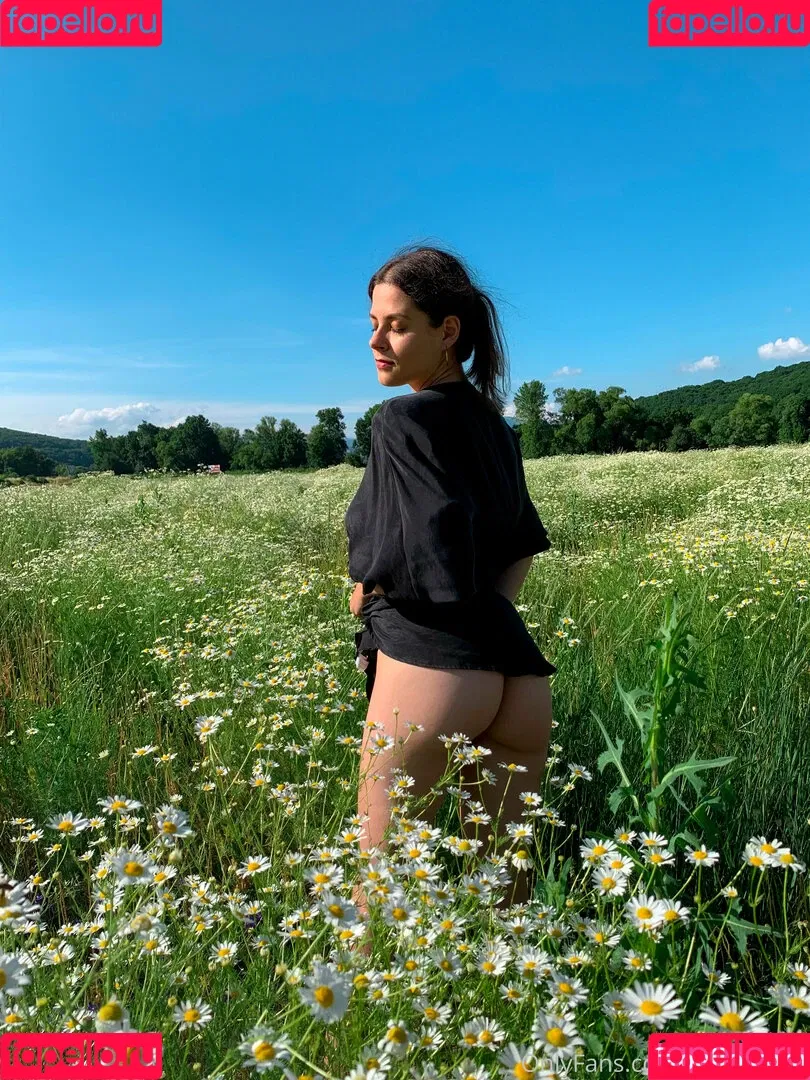 Lenabartos Onlyfans Photo Gallery 