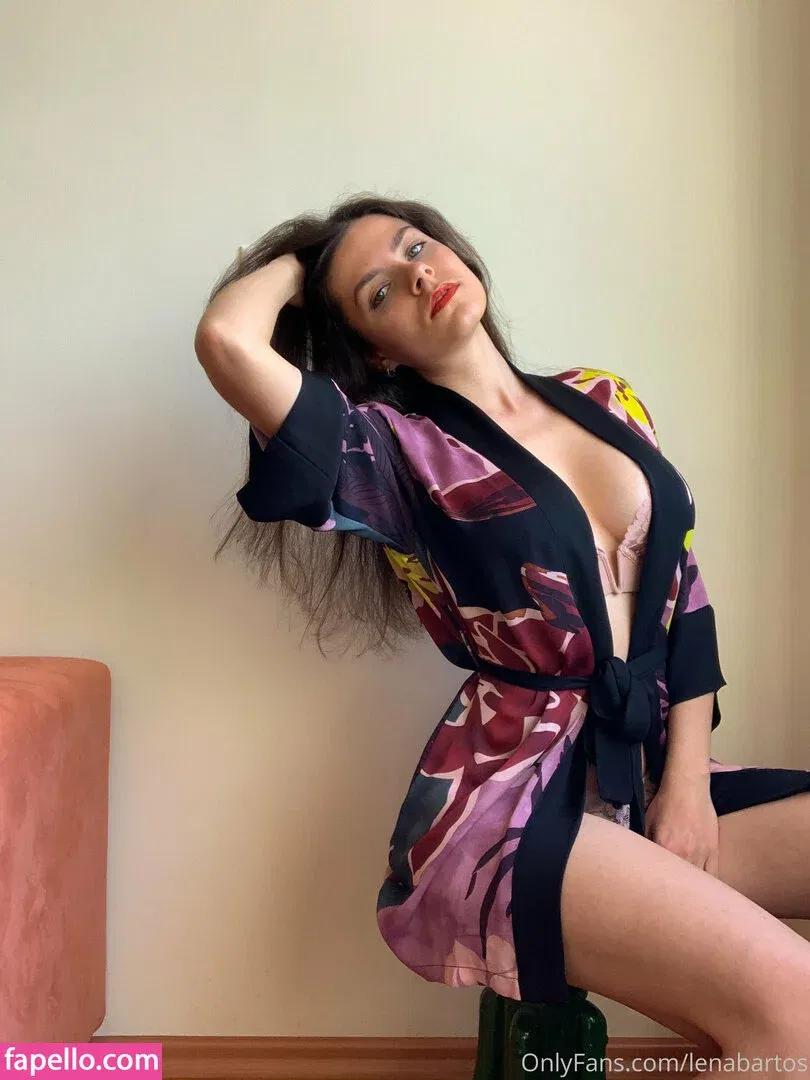 Lenabartos Onlyfans Photo Gallery 