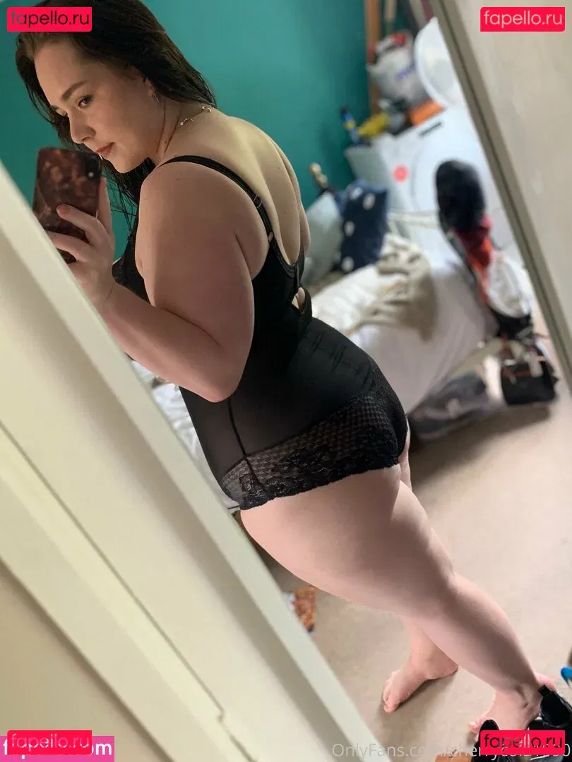 Cherrycola1990 Onlyfans Photo Gallery 