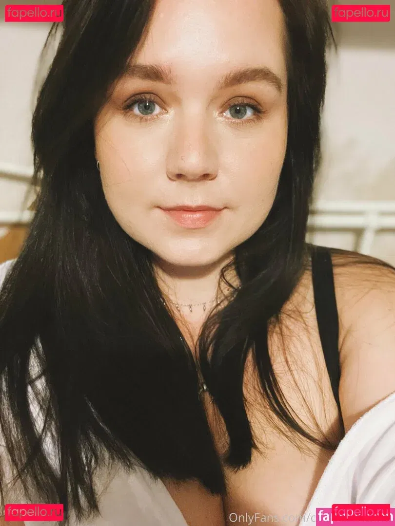 Cherrycola1990 Onlyfans Photo Gallery 