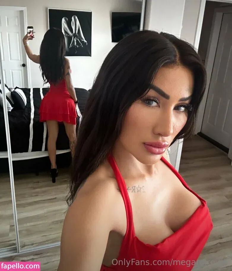 megannreign Onlyfans Photo Gallery 